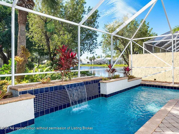 9112 Baybury Ln, West Palm Beach, FL 33411