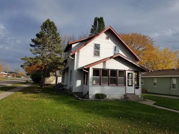 705 Rossman Ave, Detroit Lakes, MN 56501