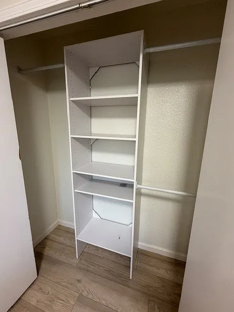 All closets - S Westminster Ct