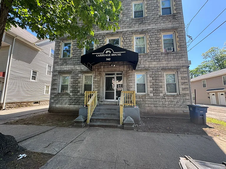 162 Bassett St #A3 — Photo 7