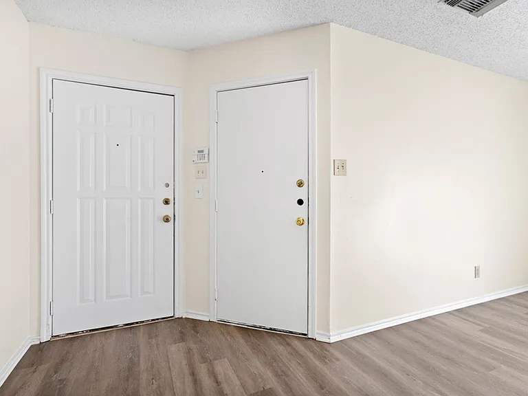 9711 Arcade Rdg — Photo 5