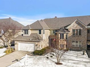 749 Manor Hill Pl, Sugar Grove, IL 60554