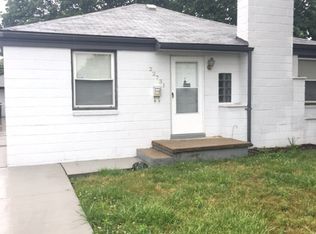 22731 Melrose Ave, Eastpointe, MI 48021