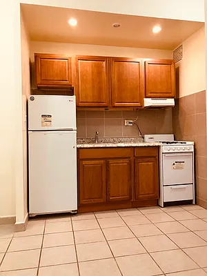 Rented by Walker Whiteside Pettibone, LREB | media 2