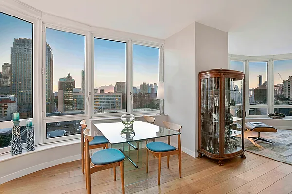 Sold by Corcoran | media 3