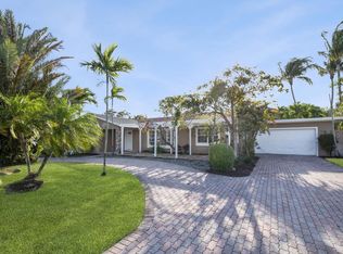 6601 Mango Cir, Lake Clarke Shores, FL 33406