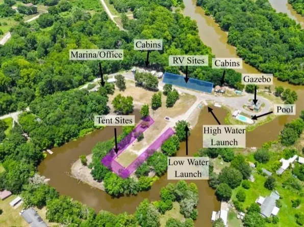 14 Marina Pt, Huntsville, TX 77320