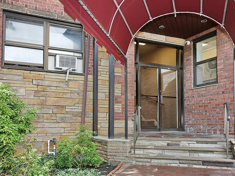 130 Orient Way #3D — Photo 3