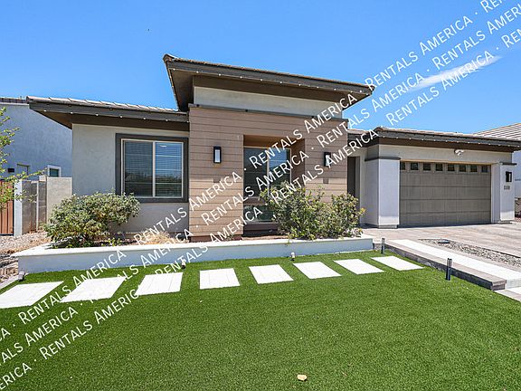 3rd image of 1530 E San Carlos Way