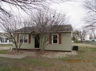 615 Poplar St, Ridgely, TN 38080