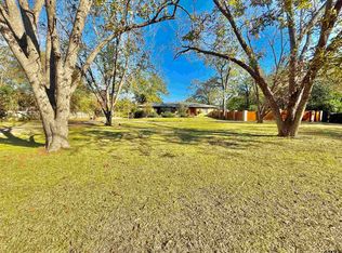 2008 Longview Dr, Henderson, TX 75652