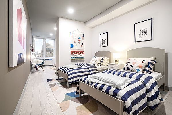 1st image of 20 Broad St #422