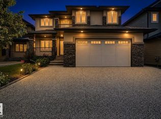 427 Windermere Rd NW, Edmonton, AB T6W 0T3