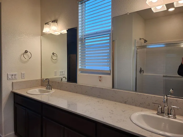 2455 Robledo Way — Photo 17
