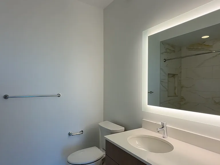 114 W Division St #1505 — Photo 17