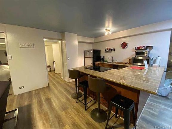 5th image of 417 Nohonani St APT 306