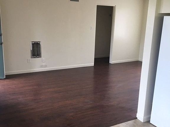 4th image of 2020 S Tremont St #8528408