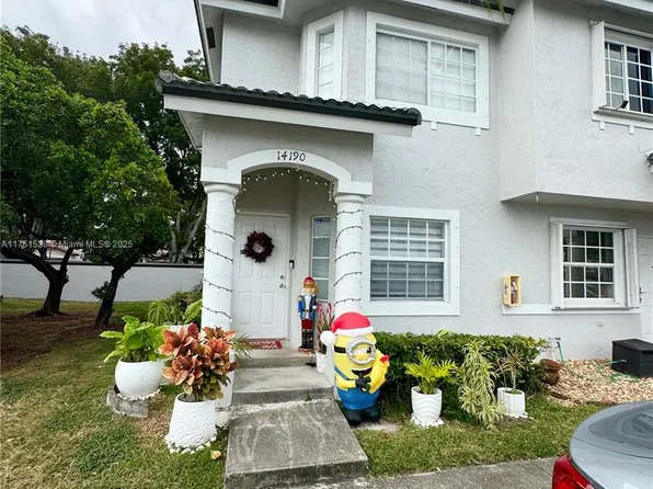 14190 SW 121st Pl, Miami, FL 33186