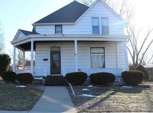 520 Clark St, Warsaw, IL 62379