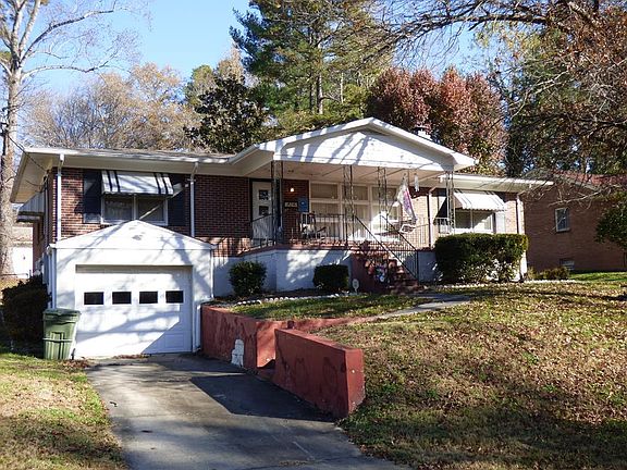 2nd image of 922 Greenwood Ave