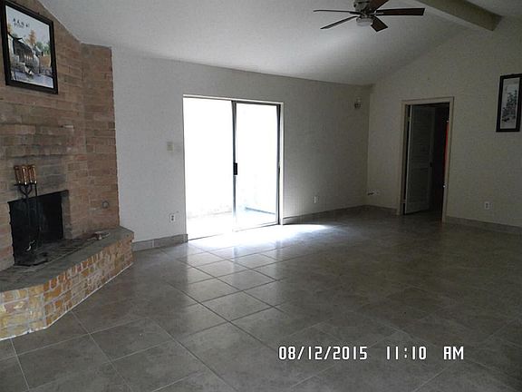3rd image of 4222 Sun Meadow Dr