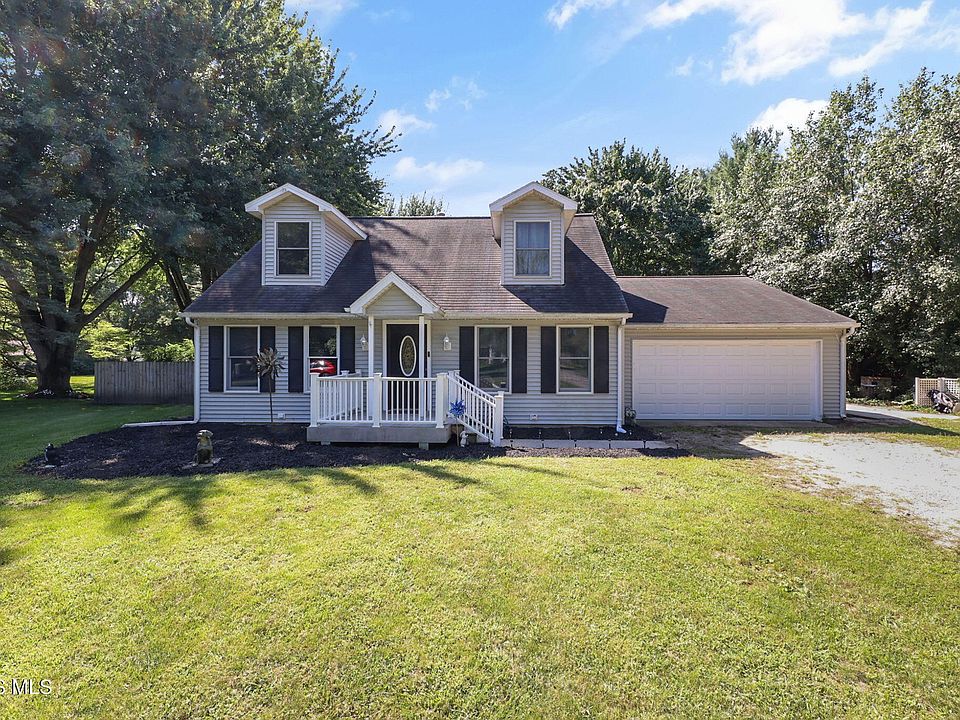 1st image of 13435 Woodbrier Ln