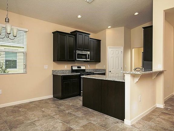 5th image of 7209 Bungalow Ln