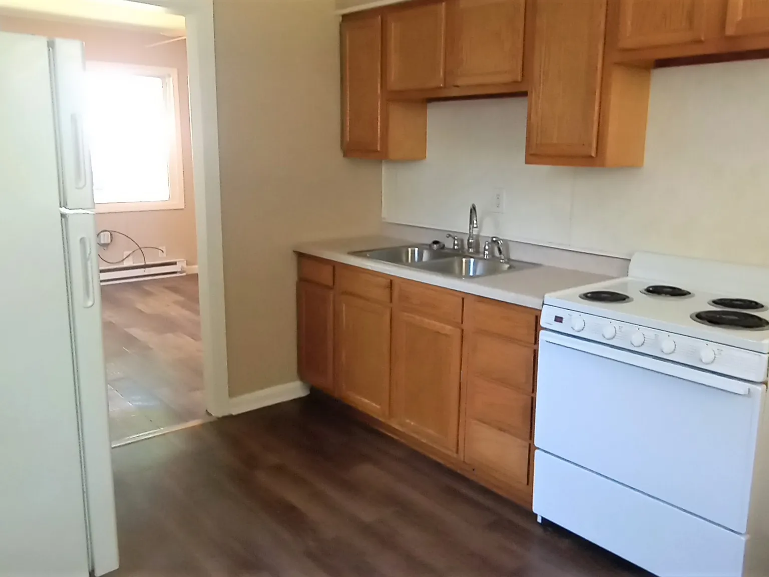 2 bed, 768 sqft, $995 — Photo 4