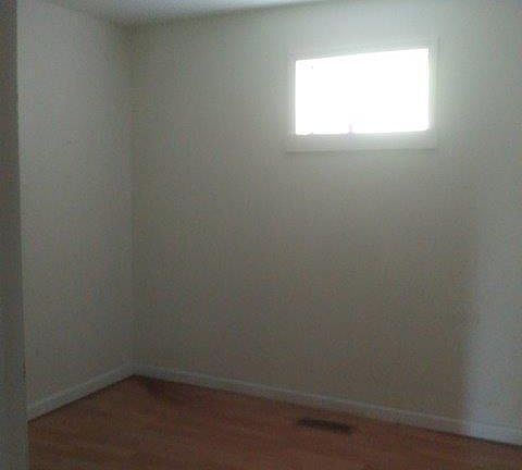 5th image of 149 Dogwood St