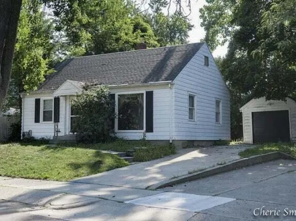 1844 Philadelphia Ave SE, Grand Rapids, MI 49507