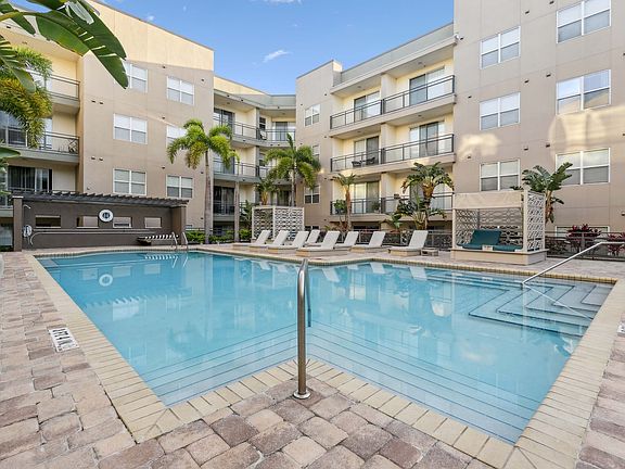5th image of 110 S Hoover Blvd #356