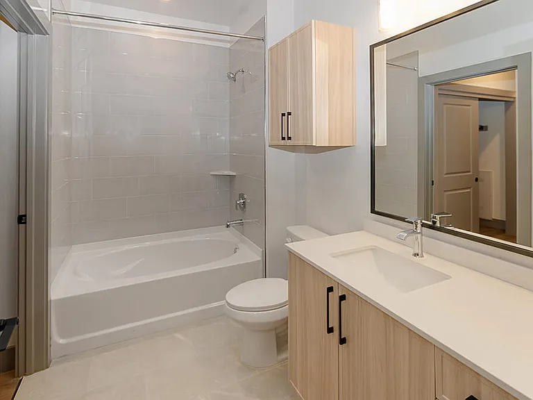 The Waylon Apartments & Townhomes — Photo 14