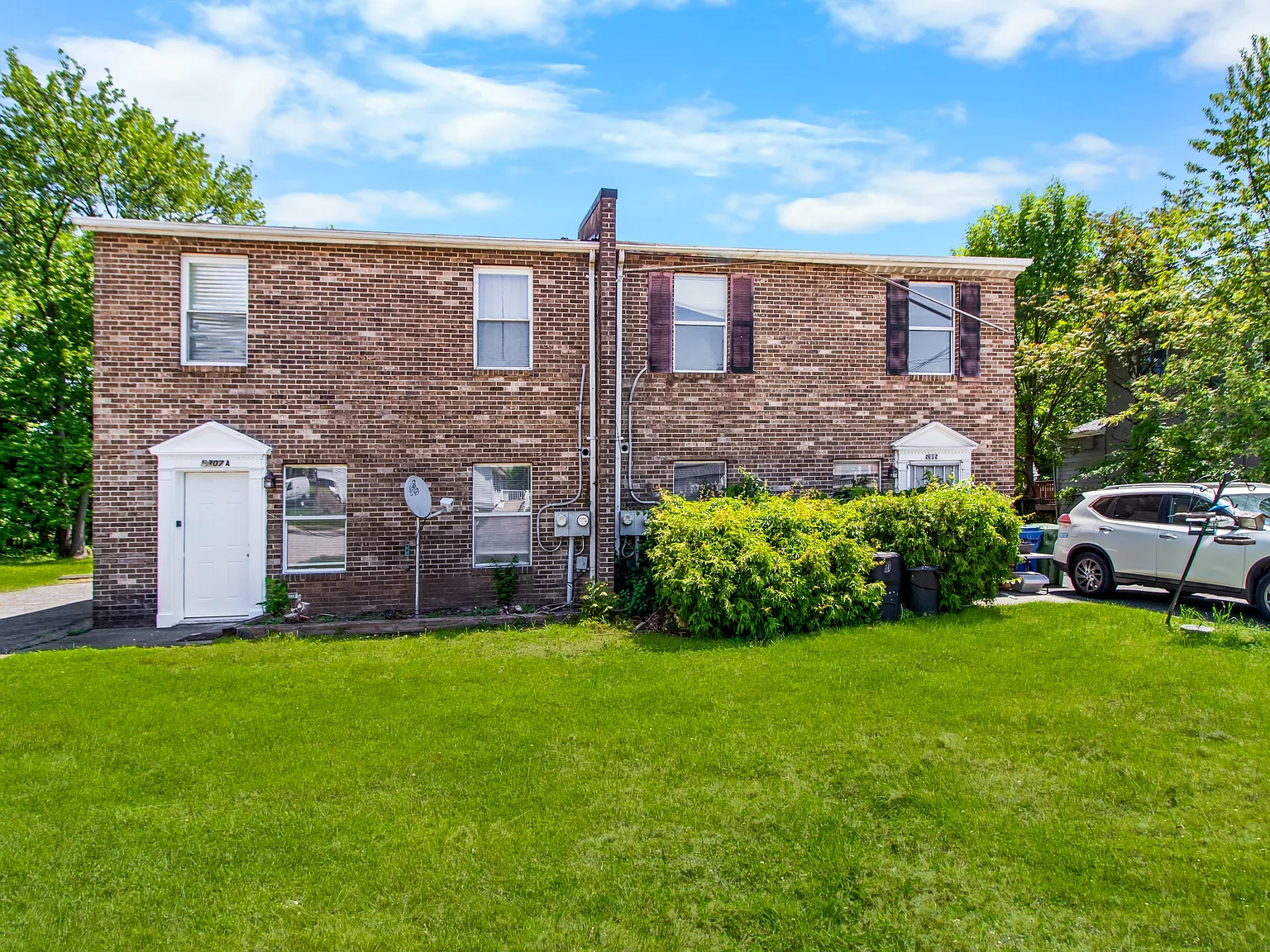 5307 Valiquet Avenue - A — Photo 2