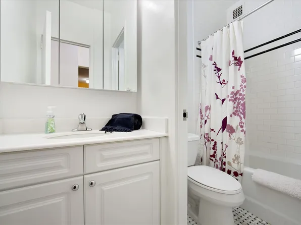 60 East 8th Street image 1 of 5