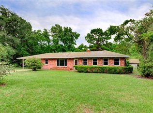 444 Walker Rd, Brunswick, GA 31520