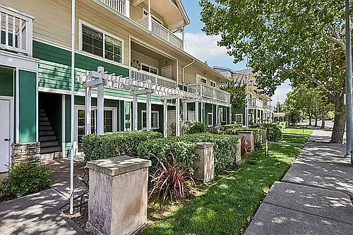 Meritage Villas Townhomes — Photo 15