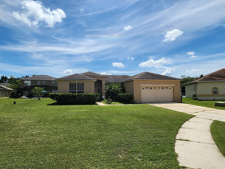 2503 Buttercup Ct — Photo 28