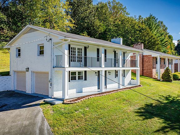 2nd image of 313 Summerville Rd