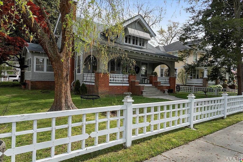 1018 W Main St Elizabeth City Nc 27909 Zillow