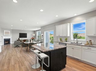 8262 Arrowwood Ln N, Maple Grove, MN 55369