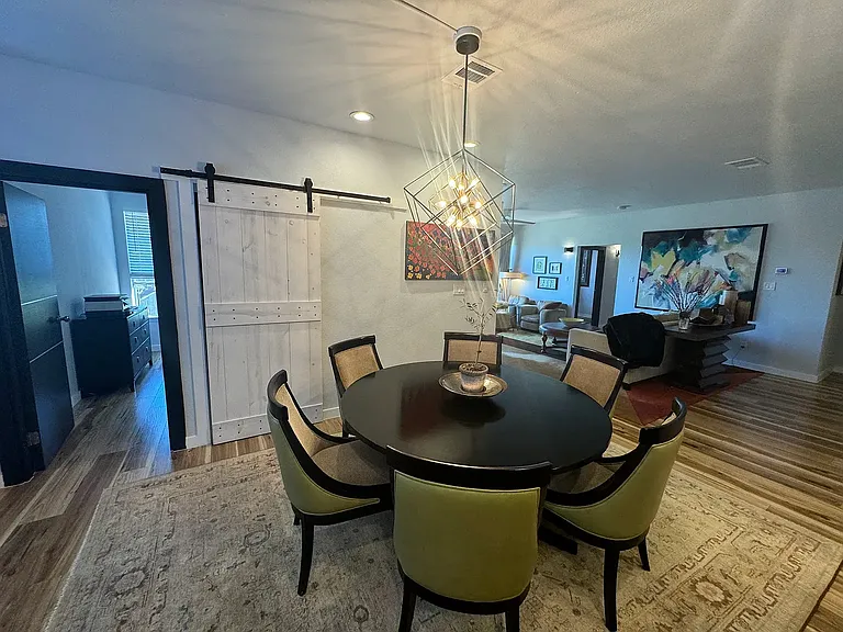 7549 Fireoak Dr — Photo 10
