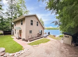 28335 W Maple Ln, Eckerman, MI 49728