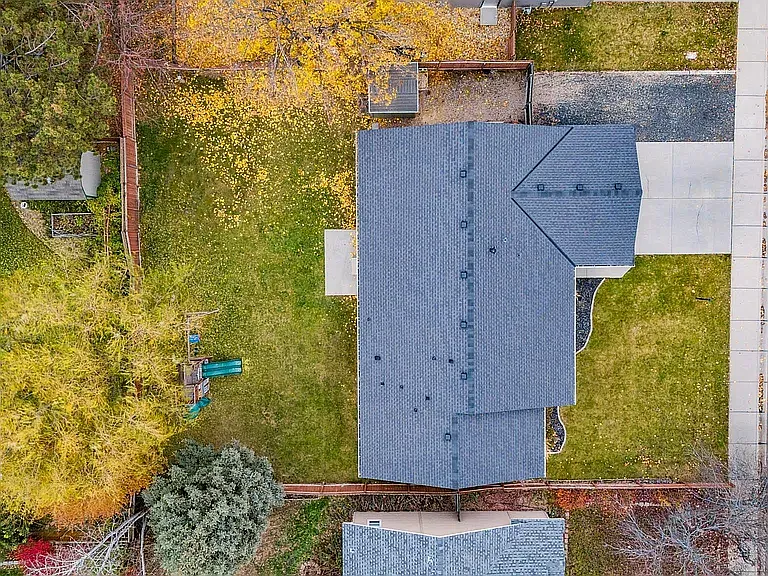 2188 E Meadow Wood Dr — Photo 12