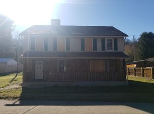 460 Braznell Concrete Rd #R, Grindstone, PA 15442