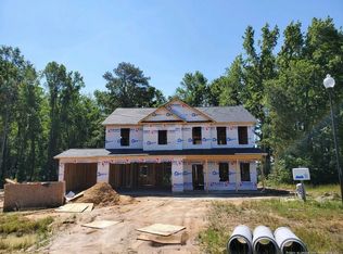 5105 Maddie Creek Ln, Hope Mills, NC 28348