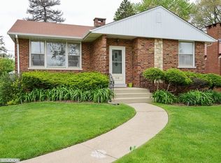 1518 Suffolk Ave, Westchester, IL 60154