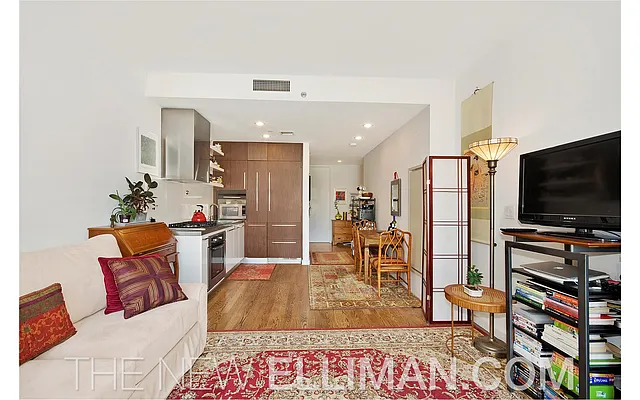 Rented by Douglas Elliman | media 34