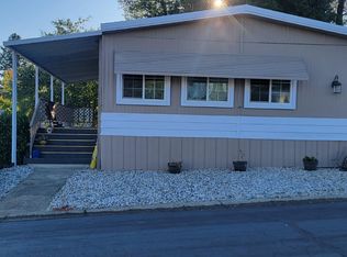 453 Red Cedar Dr, Redding, CA 96003