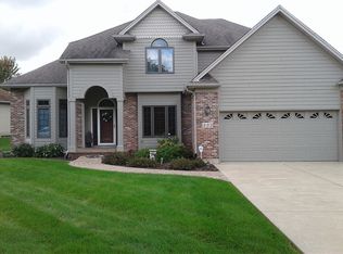 333 Poplar Dr, Yorkville, IL 60560