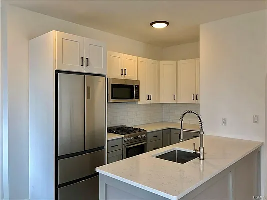 Rented by Weichert Realtors House & Home | media 10